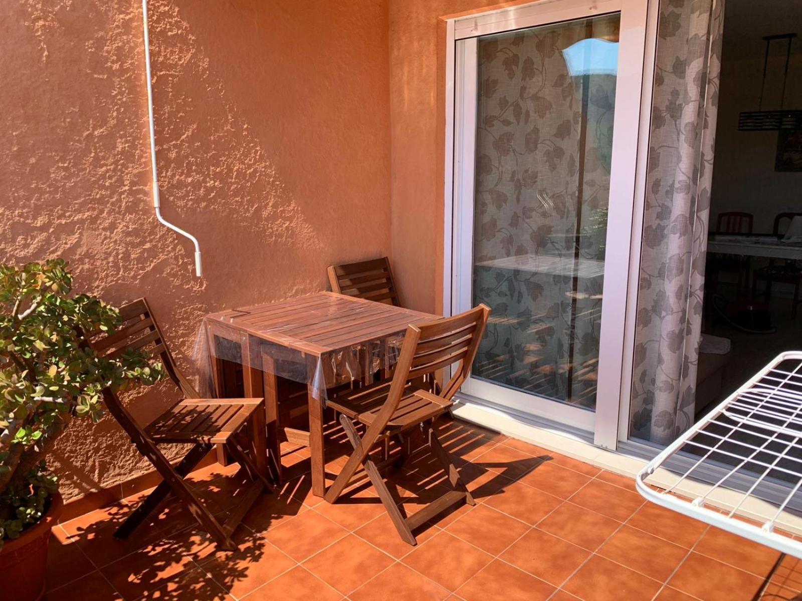 Edessa - Playa Laconcha Apartment โอโรเปซาเดลมาร์ ภายนอก รูปภาพ